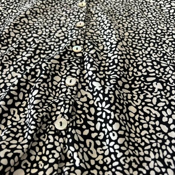 Show Me Your‎ Mumu Leopard Print Puff Sleeve Button Front Blouse - Picture 10 of 10